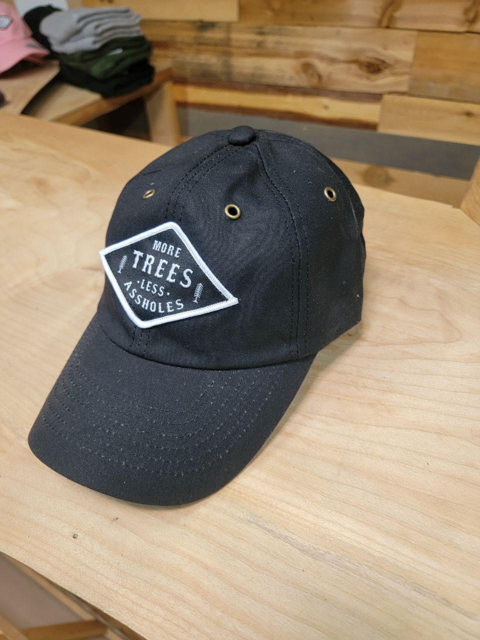 帽子 OILSKIN EYELET CAP - BLACK OILSKIN EYELET CAP - BLACK OILSKIN TRUCKER CAP – The Cap Company
