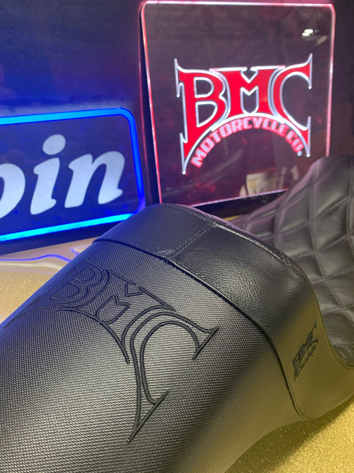 Lords x BMC/Corbin Wall Seat - Dyna