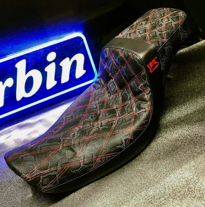 Lords x BMC/Corbin Widowmaker Seat - Dyna