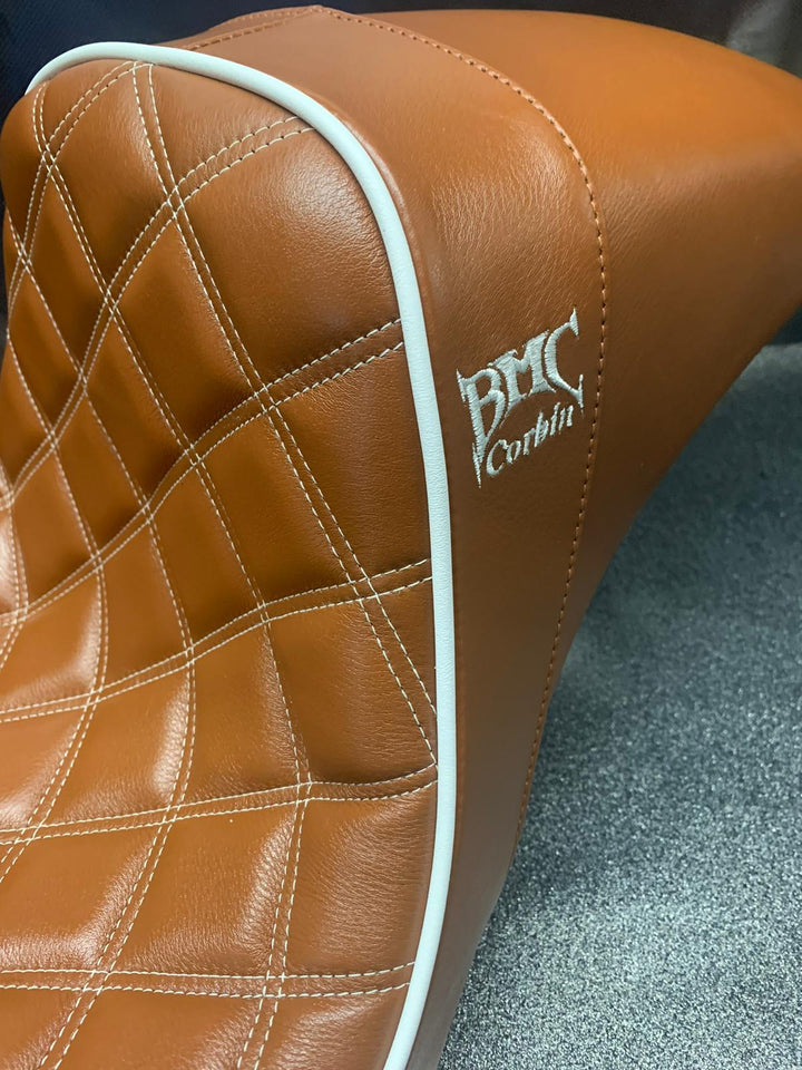 Siège mural BMC/Corbin - Lowrider S/ST