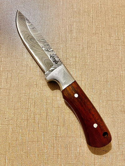 **PRE ORDER** Lords Pursuit Knife