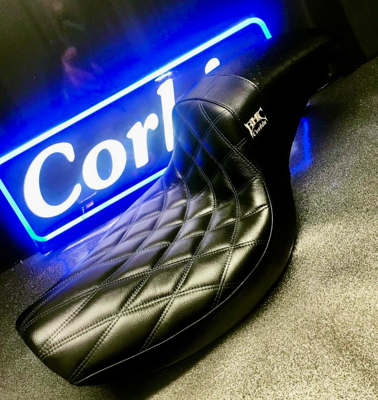 ハーレー　FXR シート CORBIN ザ・ウォールサドル FXR 楽天市場】【コルビン】 ザ・ウォールサドル 1982〜2001 FXR/2/3