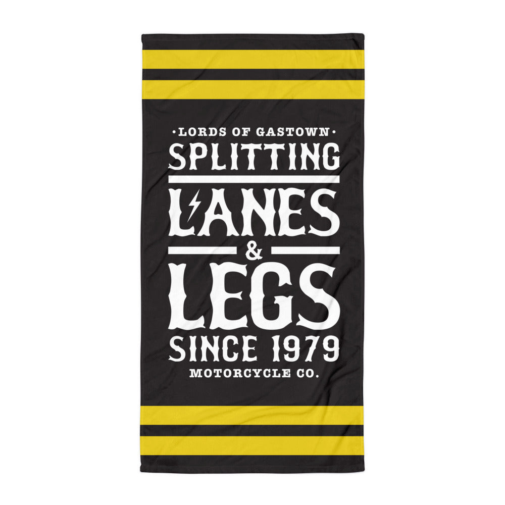 Splitting Lanes Beach Towel - Black
